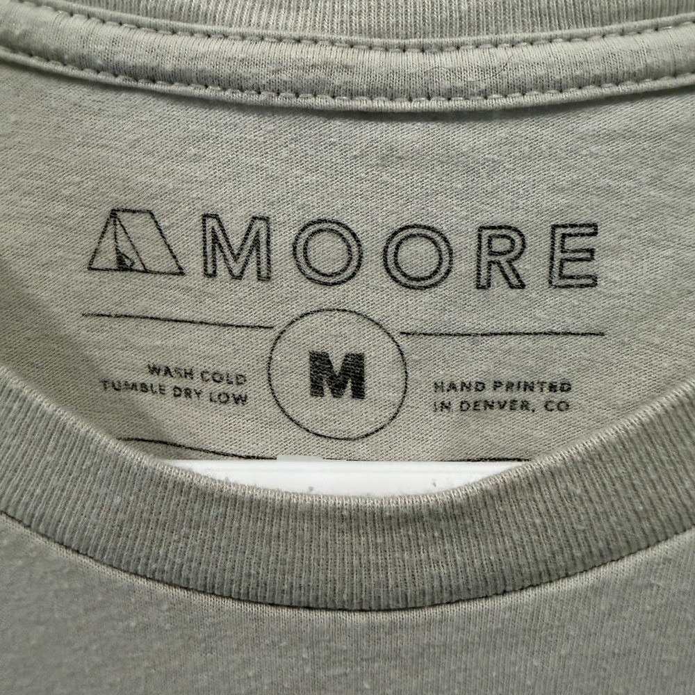 Men's Colorado Graphic Tee - tan beige had printed Moore Collection Size Medium - Picture 3 of 6